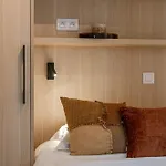 Luxury Seaview With Free Private Parking شقة