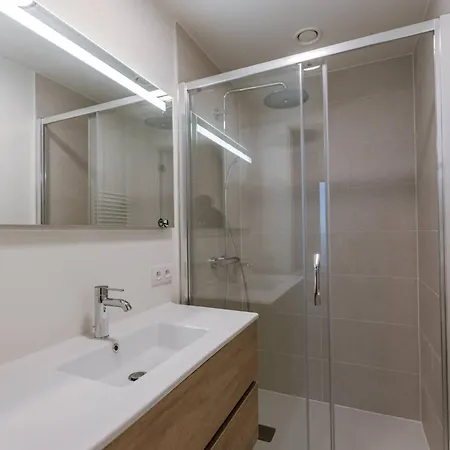 Luxury Seaview With Free Private Parking דירה