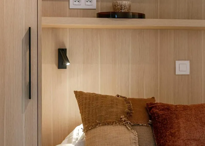 Luxury Seaview With Free Private Parking Apartment